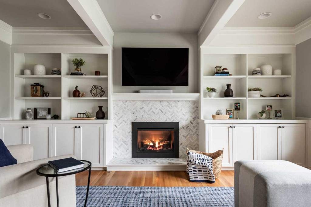 The Ultimate Home Organization Guide for a Clutter-Free Life – organized modern home interior featuring tidy storage solutions, decluttered living spaces, neatly arranged shelves, and a peaceful environment that demonstrates effective organization for stress-free daily living.